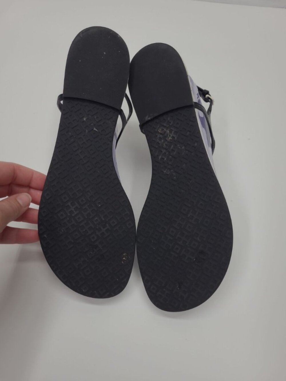 Tory Burch Miller Fringe Leather Thong Sandals Women's Size 10 Black and White - Picture 6 of 8